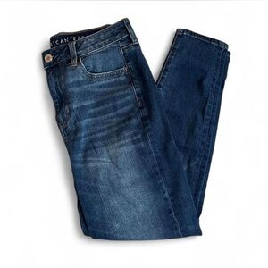 DARK WASH SKINNY JEANS